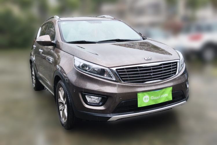 Used Kia Sportage R 2015 2.0L Automatic Two-Wheel Drive GLS Front Right 45 Deg