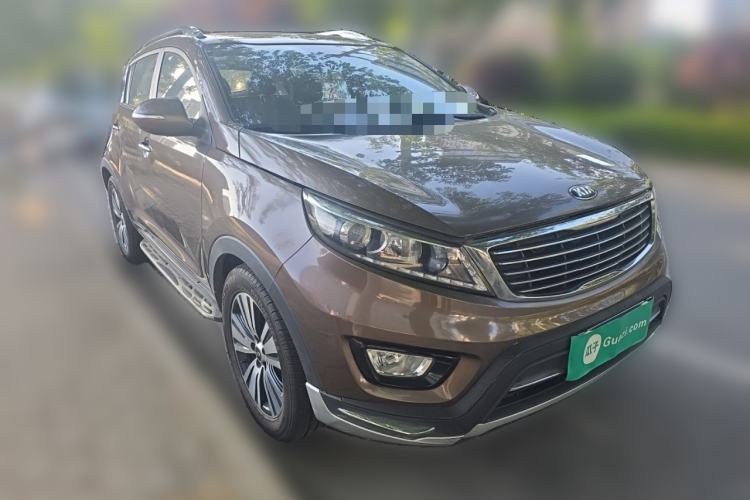 Used Kia Sportage R 2015 2.0L Automatic Two-Wheel Drive DLX Model Front Right 45 Deg