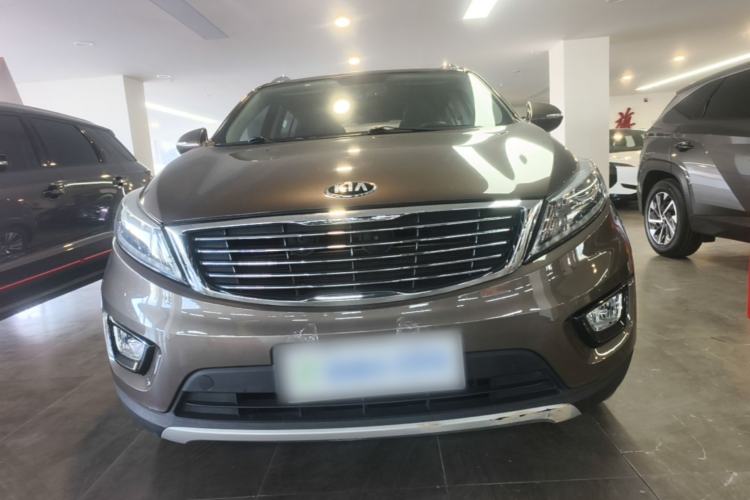 Used Kia Sportage R 2015 2.0L Automatic Two-Wheel Drive DLX Model Front