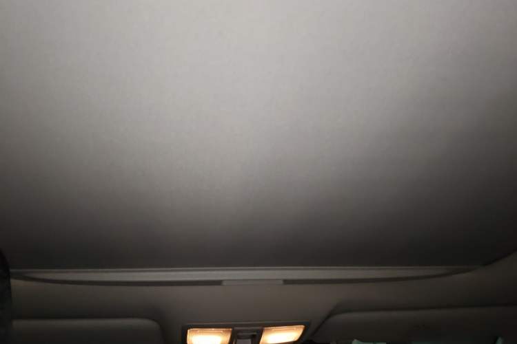 Used Kia Sportage R 2015 2.0L Automatic Two-Wheel Drive DLX Model Headliner