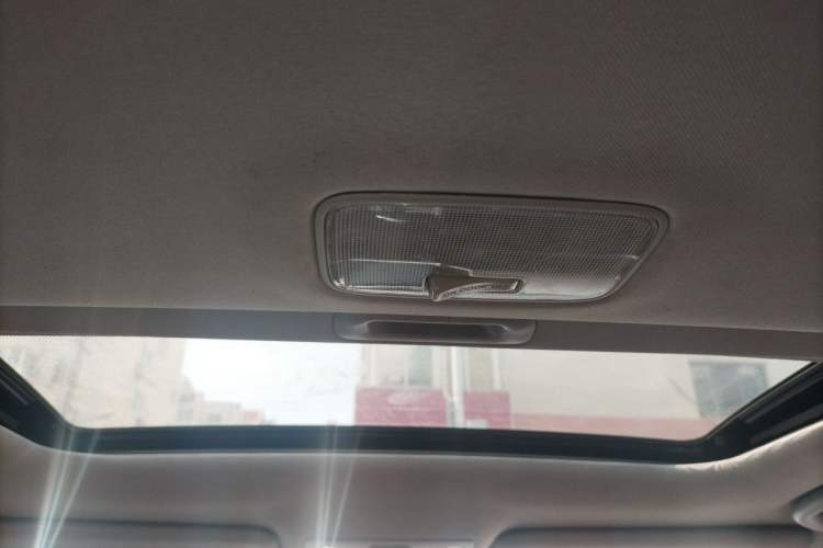 Used Kia Sportage R 2015 2.0L Automatic Two-Wheel Drive GL Headliner