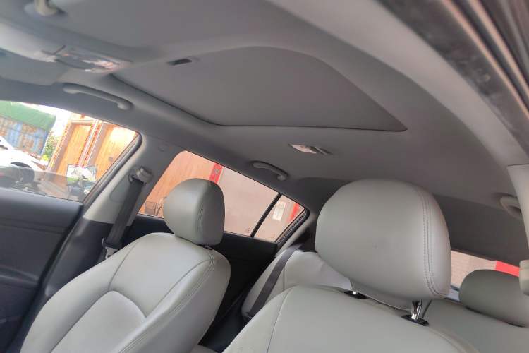 Used Kia Sportage R 2015 2.0L Automatic Two-Wheel Drive GL Headliner