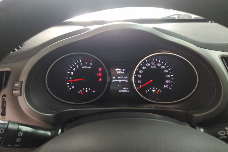 Used Kia Sportage R 2015 2.0L Manual Two-Wheel Drive GL Model Instrument Cluster