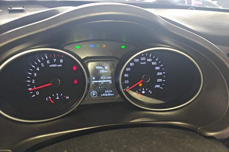 Used Kia Sportage R 2015 2.0L Automatic Two-Wheel Drive GLS Instrument Cluster
