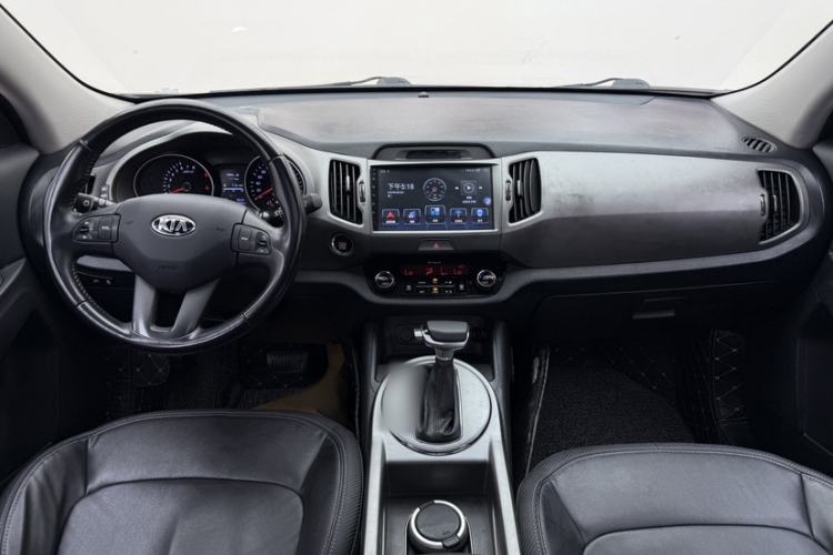 Used Kia Sportage R 2015 2.0L Automatic Two-Wheel Drive GLS Interior 1