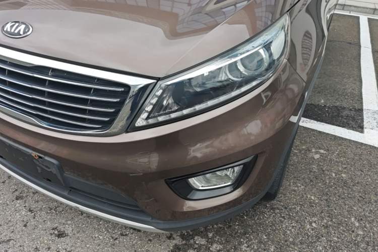 Used Kia Sportage R 2015 2.0L Automatic Two-Wheel Drive DLX Model Left Front Headlight