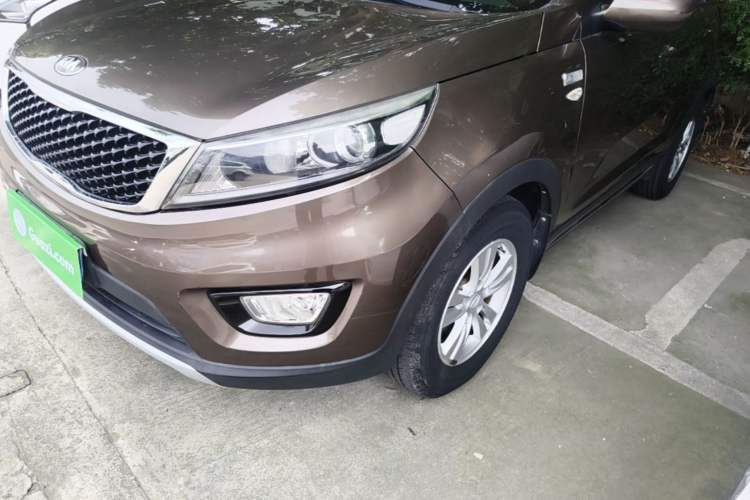 Used Kia Sportage R 2015 2.0L Automatic Two-Wheel Drive GL Left Front Headlight