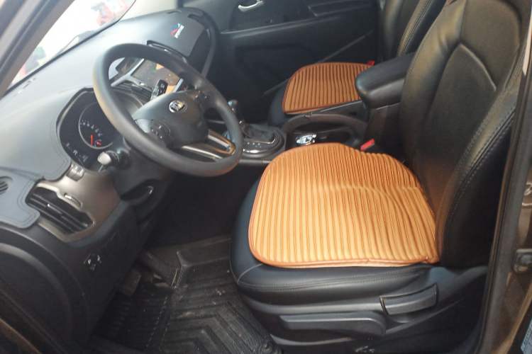 Used Kia Sportage R 2015 2.0L Automatic Two-Wheel Drive GL Left Front Seat