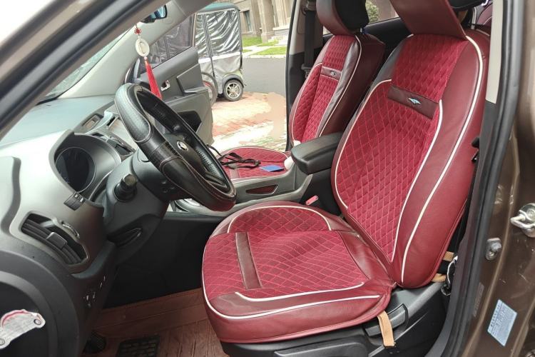 Used Kia Sportage R 2015 2.0L Automatic Two-Wheel Drive DLX Model Left Front Seat