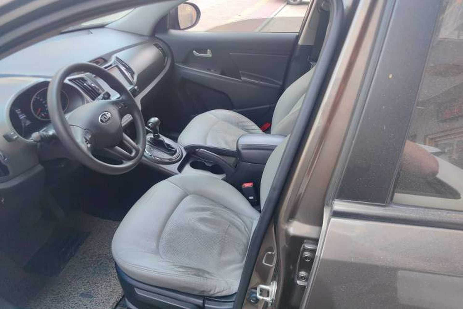 Used Kia Sportage R 2015 2.0L Automatic Two-Wheel Drive GL Left Front Seat