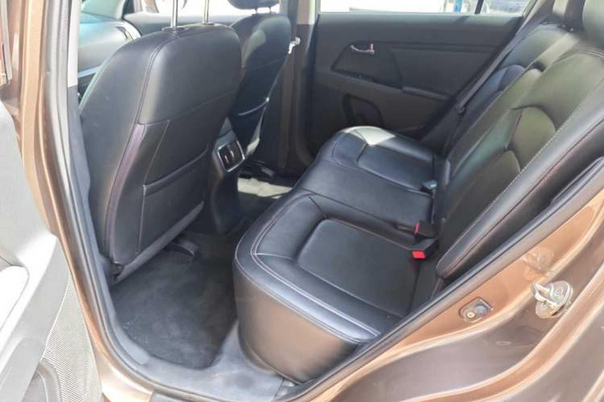 Used Kia Sportage R 2015 2.0L Automatic Two-Wheel Drive DLX Model Left Rear Seat