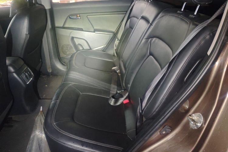 Used Kia Sportage R 2015 2.0L Automatic Two-Wheel Drive DLX Model Left Rear Seat