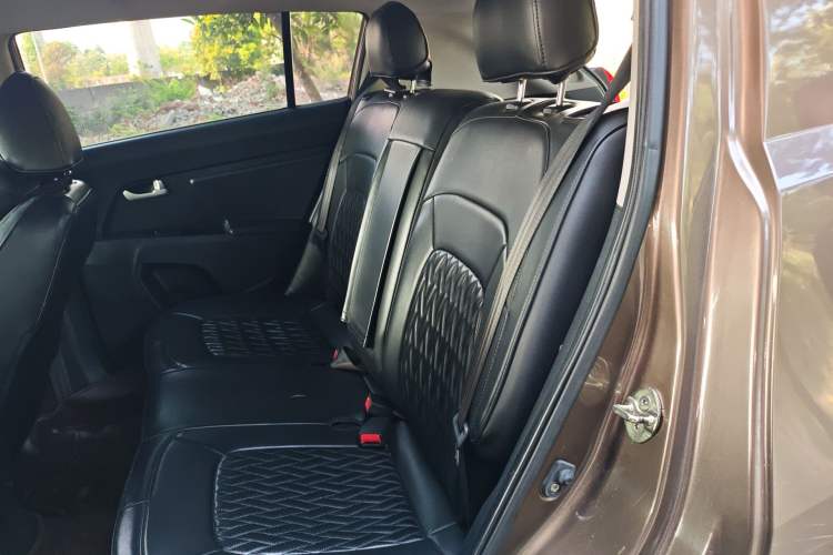 Used Kia Sportage R 2015 2.0L Automatic Two-Wheel Drive GL Left Rear Seat