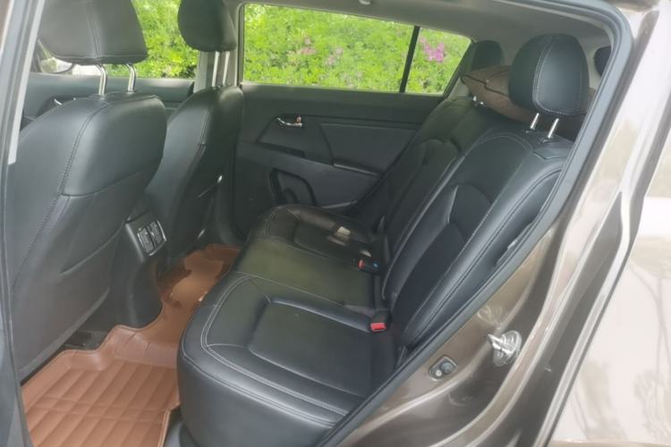 Used Kia Sportage R 2015 2.0L Automatic Two-Wheel Drive DLX Model Left Rear Seat