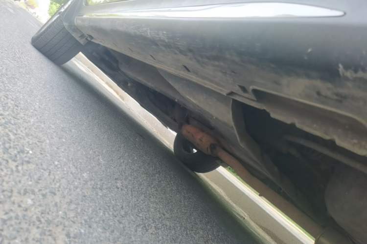 Used Kia Sportage R 2015 2.0L Automatic Two-Wheel Drive DLX Model Left Side Sill