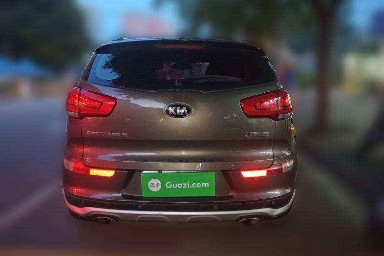 Used Kia Sportage R 2015 2.0L Automatic Two-Wheel Drive DLX Model Rear