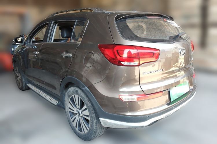Used Kia Sportage R 2015 2.0L Automatic Two-Wheel Drive DLX Model Rear Left 45 Deg
