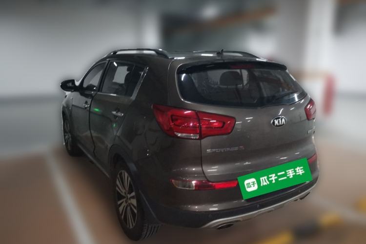 Used Kia Sportage R 2015 2.0L Automatic Two-Wheel Drive DLX Model Rear Left 45 Deg