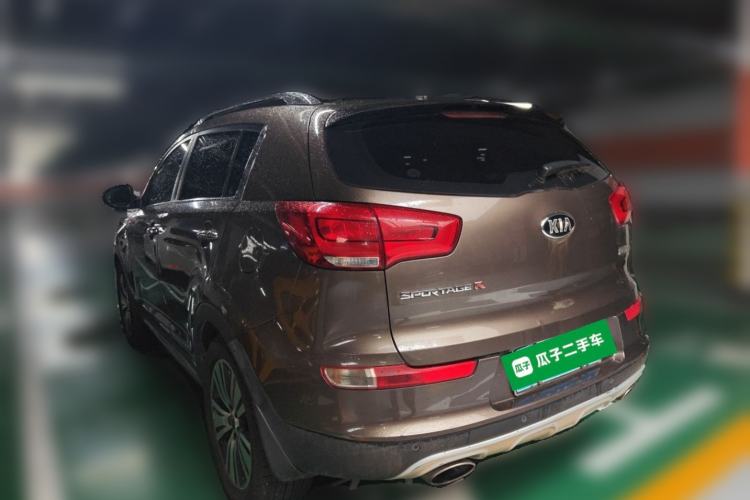 Used Kia Sportage R 2015 2.0L Automatic Two-Wheel Drive DLX Model Rear Left 45 Deg