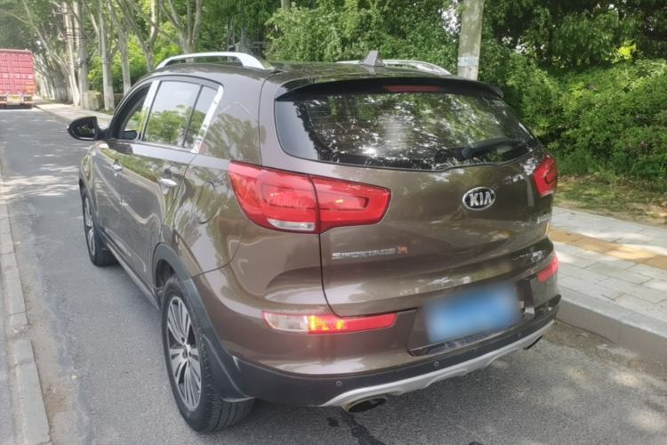 Used Kia Sportage R 2015 2.0L Automatic Two-Wheel Drive DLX Model Rear Left 45 Deg
