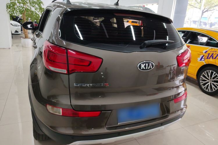 Used Kia Sportage R 2015 2.0L Automatic Two-Wheel Drive GL Rear