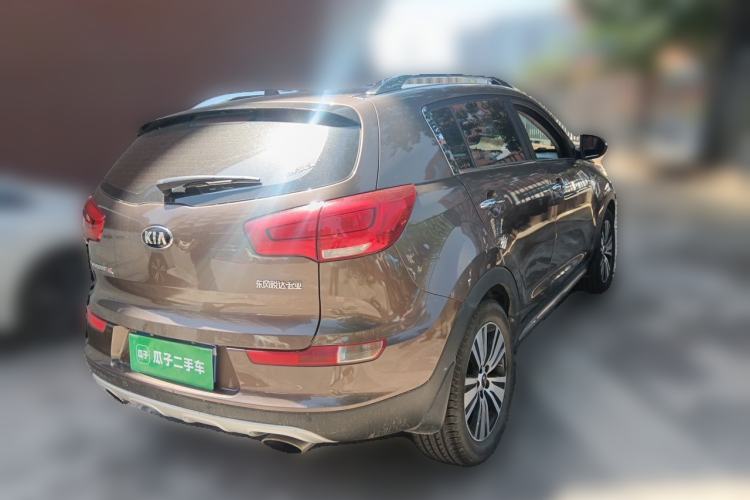 Used Kia Sportage R 2015 2.0L Automatic Two-Wheel Drive DLX Model Rear Right 45 Deg