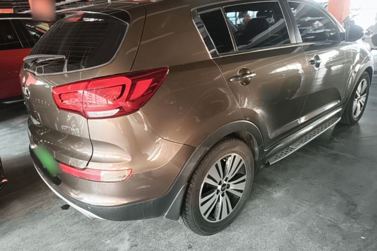 Used Kia Sportage R 2015 2.0L Automatic Two-Wheel Drive DLX Model Rear Right 45 Deg