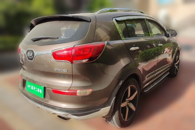 Used Kia Sportage R 2015 2.0L Automatic Two-Wheel Drive DLX Model Rear Right 45 Deg