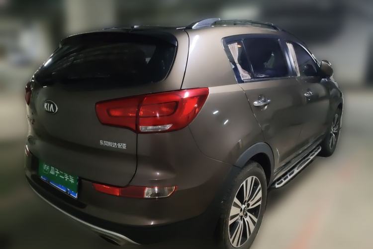 Used Kia Sportage R 2015 2.0L Automatic Two-Wheel Drive DLX Model Rear Right 45 Deg