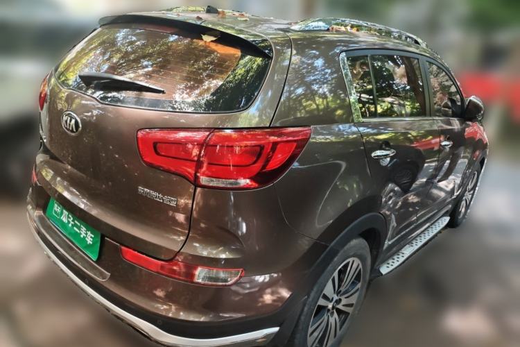Used Kia Sportage R 2015 2.0L Automatic Two-Wheel Drive DLX Model Rear Right 45 Deg
