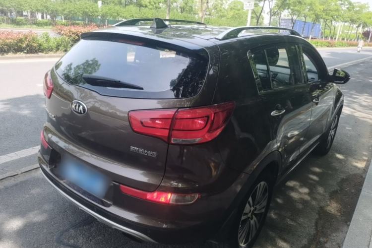 Used Kia Sportage R 2015 2.0L Automatic Two-Wheel Drive DLX Model Rear Right 45 Deg