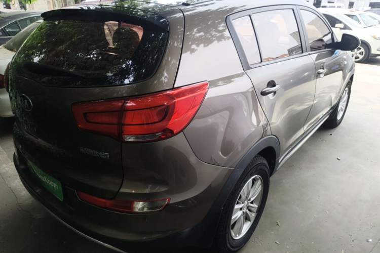 Used Kia Sportage R 2015 2.0L Automatic Two-Wheel Drive GL Rear Right 45 Deg