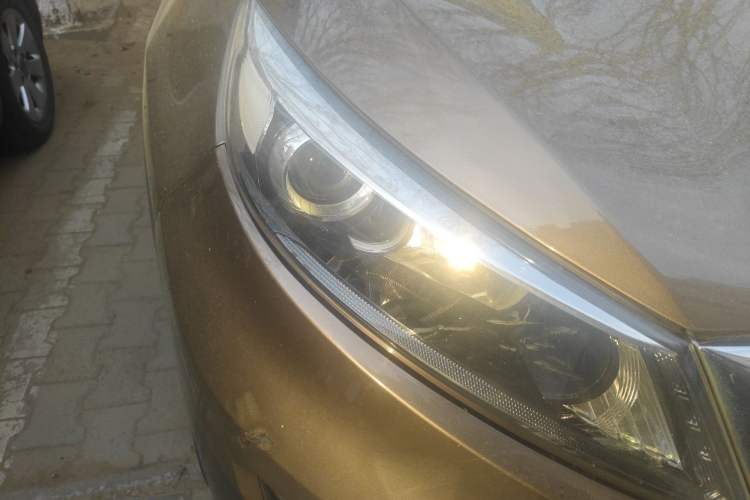 Used Kia Sportage R 2015 2.0L Automatic Two-Wheel Drive GL Right Front Headlight
