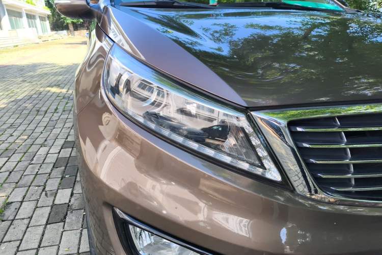 Used Kia Sportage R 2015 2.0L Automatic Two-Wheel Drive DLX Model Right Front Headlight