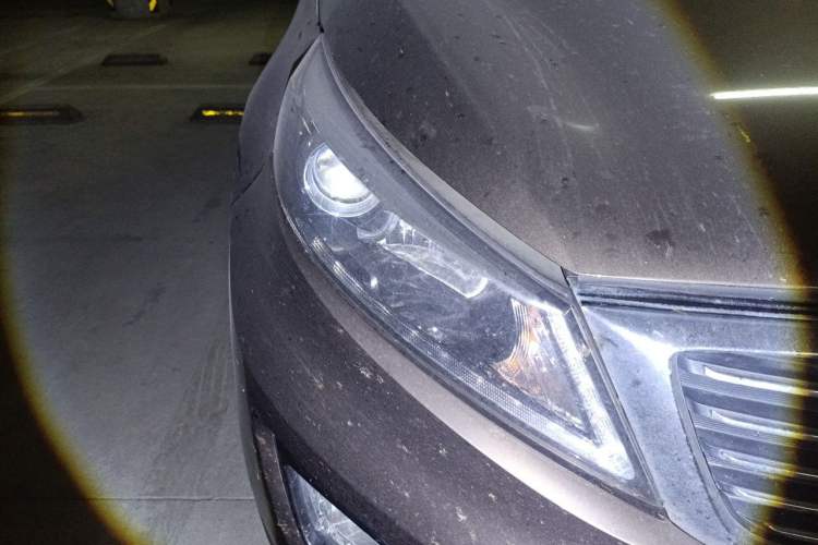 Used Kia Sportage R 2015 2.0L Automatic Two-Wheel Drive DLX Model Right Front Headlight