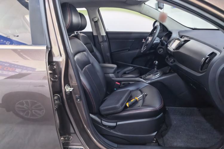 Used Kia Sportage R 2015 2.0L Automatic Two-Wheel Drive GL Right Front Seat