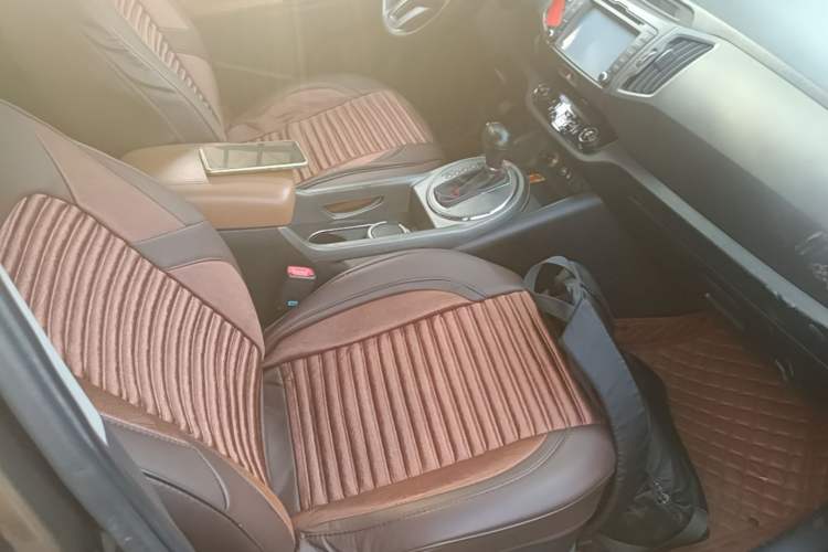 Used Kia Sportage R 2015 2.0L Automatic Two-Wheel Drive GLS Right Front Seat