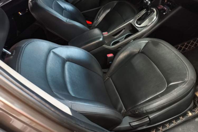 Used Kia Sportage R 2015 2.0L Automatic Two-Wheel Drive GLS Right Front Seat