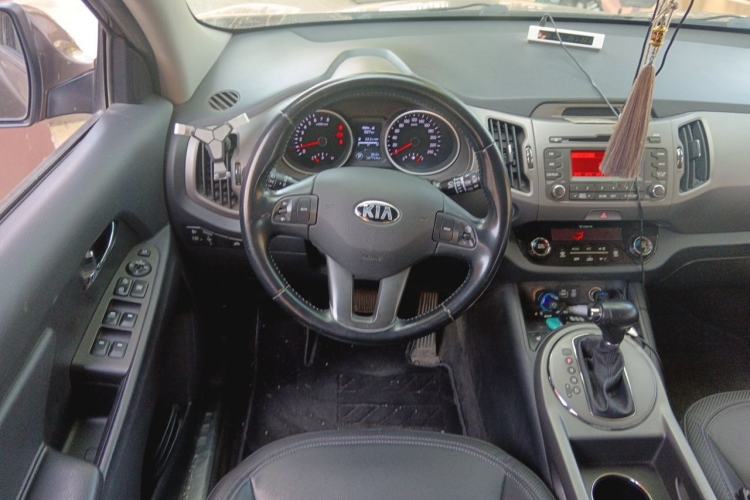 Used Kia Sportage R 2015 2.0L Automatic Two-Wheel Drive DLX Model Steering Wheel