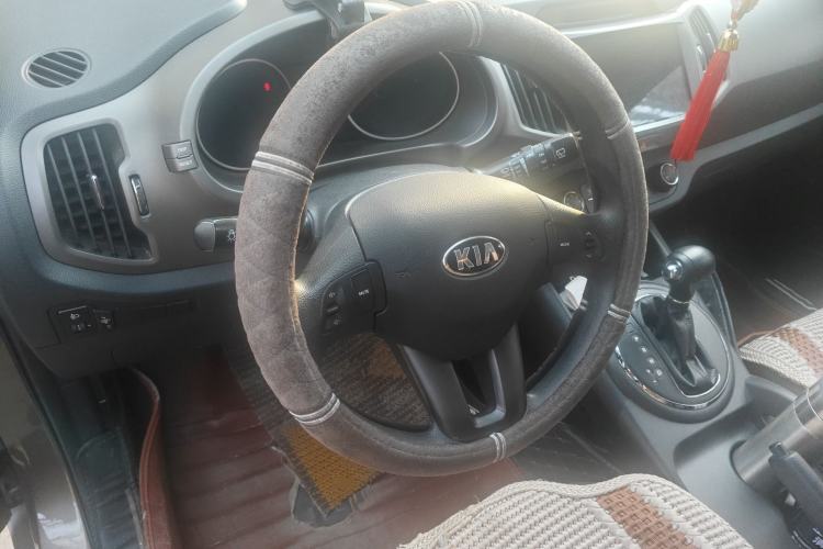 Used Kia Sportage R 2015 2.0L Automatic Two-Wheel Drive GL Steering Wheel