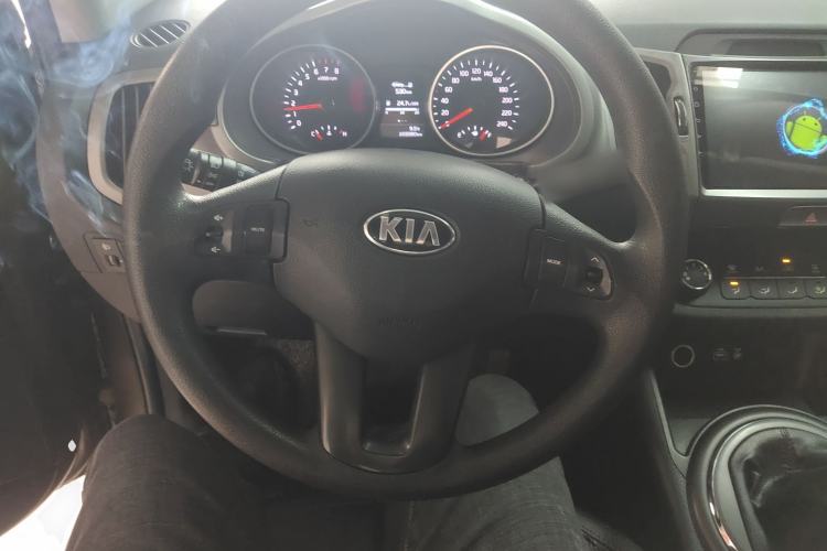 Used Kia Sportage R 2015 2.0L Manual Two-Wheel Drive GL Model Steering Wheel