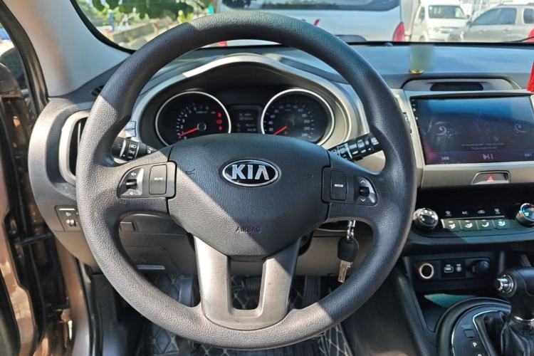 Used Kia Sportage R 2015 2.0L Automatic Two-Wheel Drive GL Steering Wheel