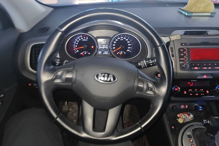 Used Kia Sportage R 2015 2.0L Automatic 4x4 GLS Edition Steering Wheel
