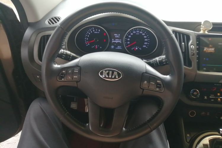 Used Kia Sportage R 2015 2.0L Automatic 2WD Premium Edition Steering Wheel
