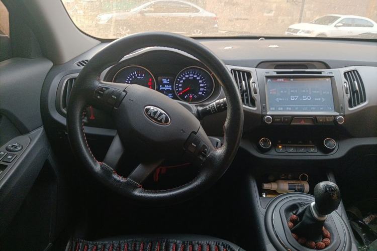Used Kia Sportage R 2015 2.0L Manual Two-Wheel Drive GL Model Steering Wheel