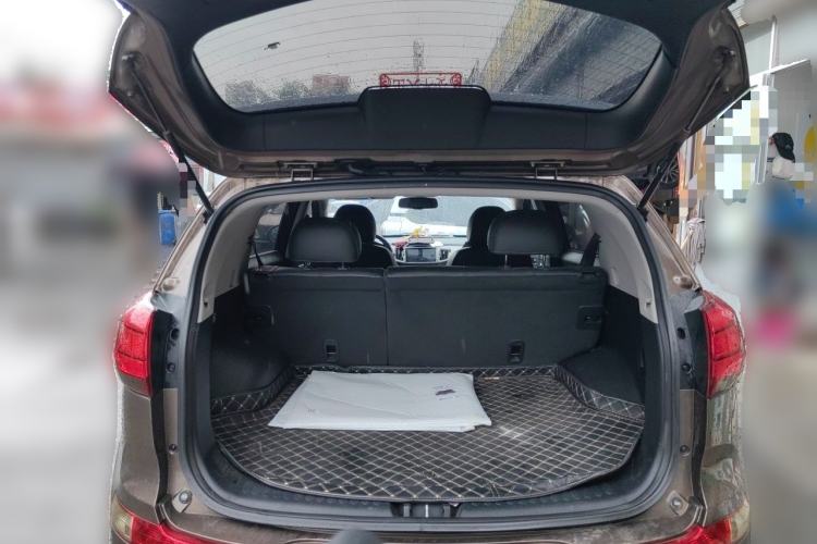 Used Kia Sportage R 2015 2.0L Automatic Two-Wheel Drive DLX Model Trunk