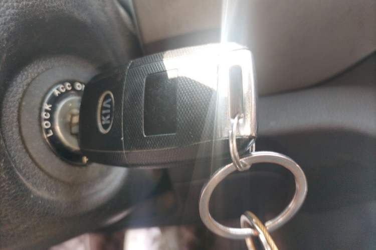 Used Kia Sportage R 2015 2.0L Automatic Two-Wheel Drive GL Vehicle Key