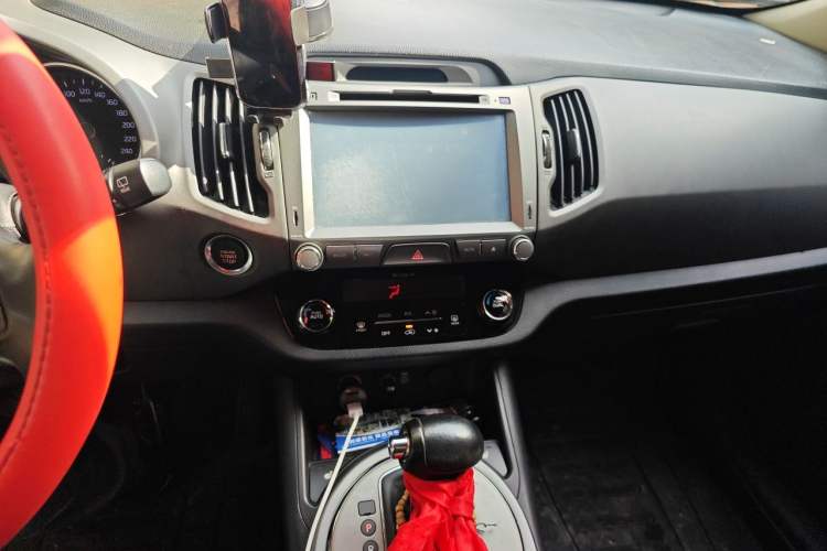 Used Kia Sportage R 2015 2.0L Automatic Two-Wheel Drive DLX Model Audio And AC Panel