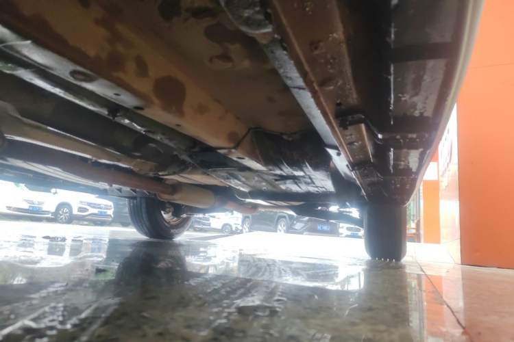 Used Kia Sportage R 2015 2.0L Automatic Two-Wheel Drive GL Chassis Front Left
