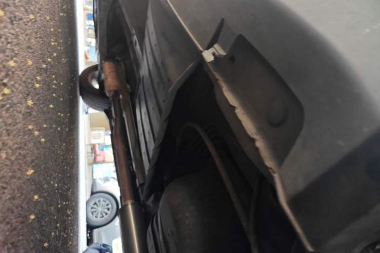 Used Kia Sportage R 2015 2.0L Automatic Two-Wheel Drive DLX Model Chassis Rear Left